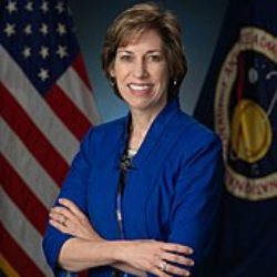 Ellen Ochoa- First Hispanic Director in NASA