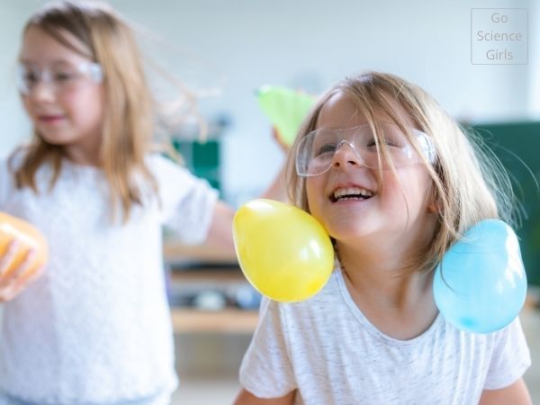 Static electricity experiment with kids